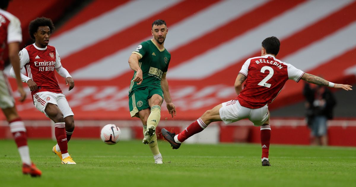 އާސެނަލް މޮޅަކާއެކު ކުރިޔަށްޖެހިލިއިރު ޔުނައިޓެޑަށް ބޮޑުބައްޔެއް