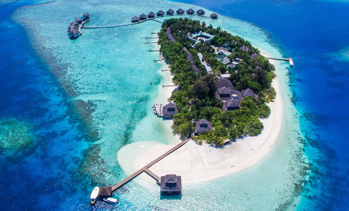 ކަރަންޓުގައި ޖެހި ރިސޯޓެއްގެ މުވައްޒަފަކު މަރުވެއްޖެ