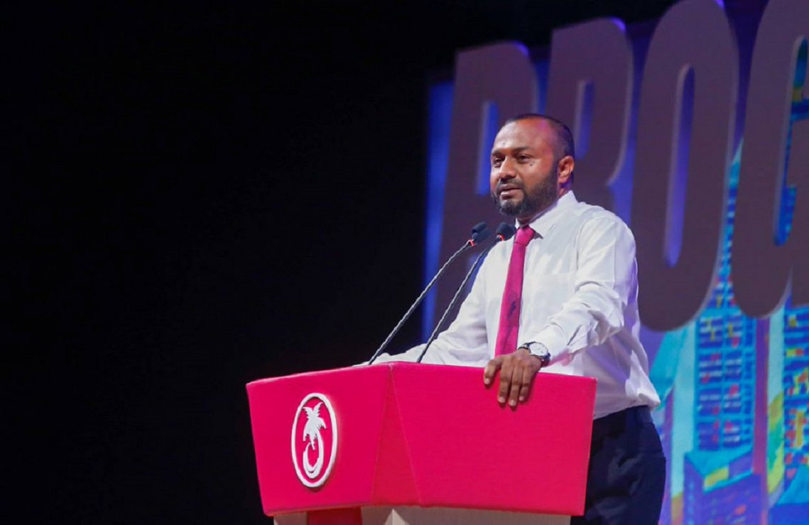 ބޭރުގެ ސިފައިން ދާއިމީ ގޮތެއްގައި ރާއްޖޭގައި ތިބުމަކީ ޤައުމީ ސަލާމަތަށް އޮތް ހުރަހެއް: ޑރ.ޝަހީމް