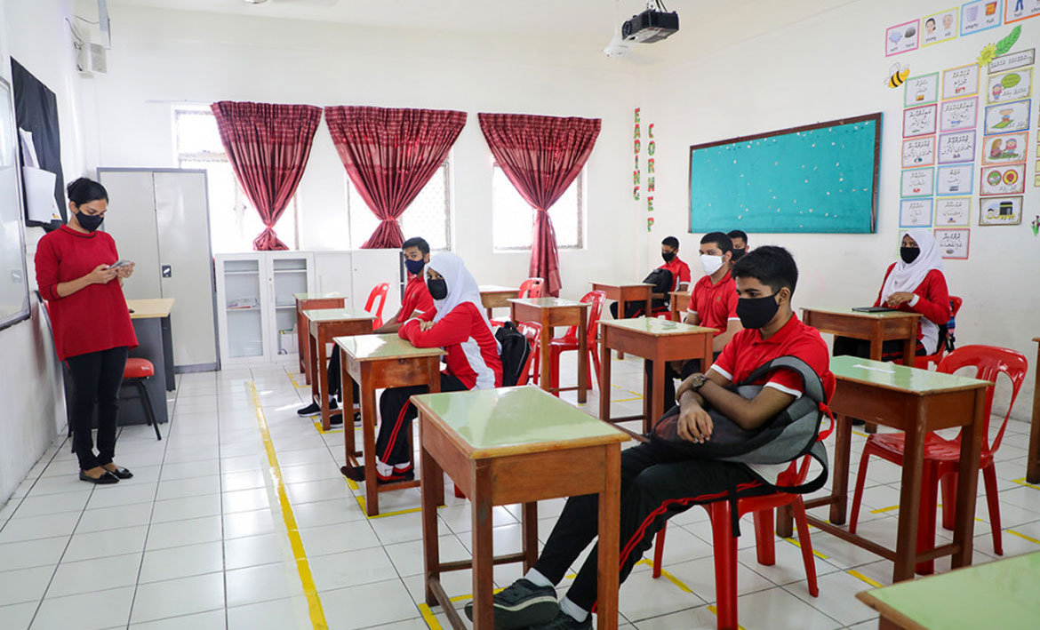 މެދުކެނޑުމަކަށްފަހު މާލޭގެ ސްކޫލްތަކުގެ މަތީ ގްރޭޑްތަކުގެ ކިޔެވުން ފަށައިފި