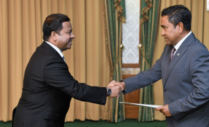 ސިޔާސީ ފައިދާއަށް ޗައިނާއާއި އޮތްގުޅުން ހީނަރުވުމުން ތަރައްޤީއަށް ވަނީ ހުރަސް އެޅިފަ – މުންދު