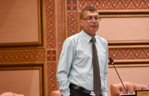 މަވޯޓާ ނަޝީދު ފެކްޝަނަށް: ވަކިވާހިތްވާ ބަޔަކު ވަކިވާންވީ ނޫންތޯ؟