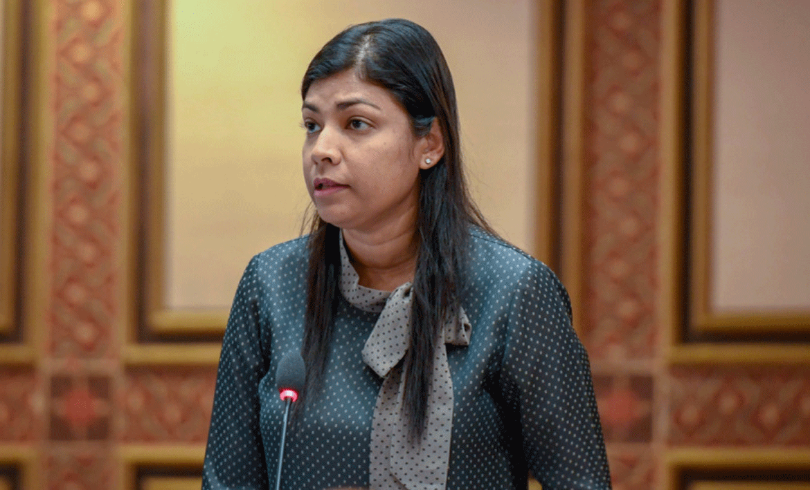 ހުއްޓާނުލައި އޮޕަރޭޝަންތައް ކުރިއަށް ގެންގޮސްގެންވެސް ޑްރަގް ވިޔަފާރި ހުއްޓުވަންޖެހޭ – ރޮޒޭނާ