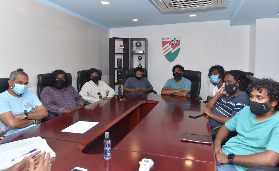 ހައިޖީން އޮފިސަރުން ކަނޑައަޅާ، ފުރަތަމަ ޑިވިޝަން ޓީމުތައް ގައިޑްލައިންތަކަށް އަހުލުވެރިކޮއްފި