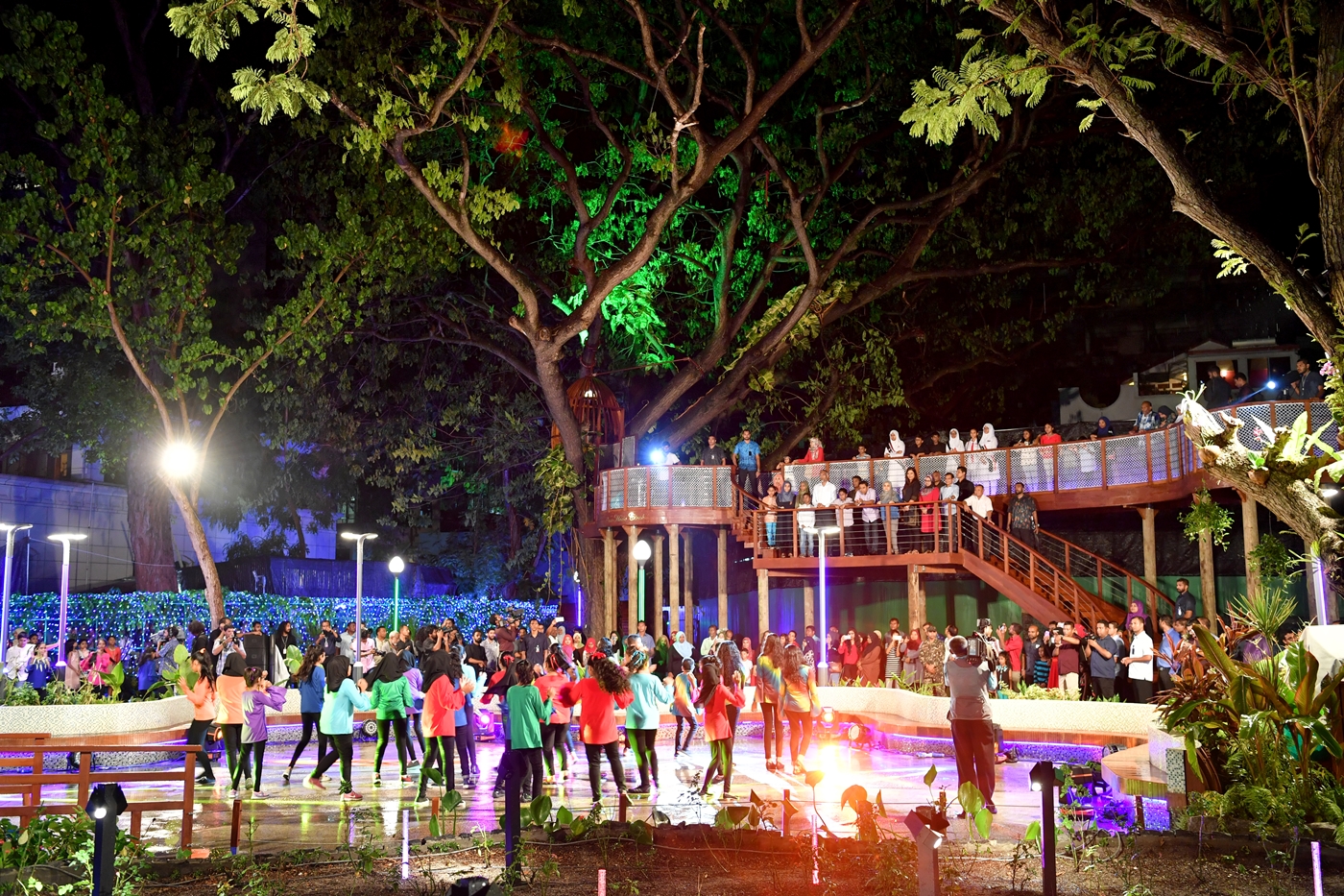 ސަލްޓަން ޕާކް 8 މަސް ފަހުން އާންމުކޮށް ހުޅުވާލައިފި