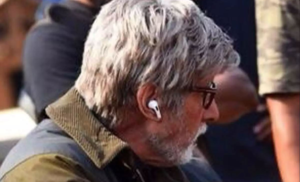 އަމީތާބް ވަޔަރލެސް ހެޑްސެޓް ބޭނުން ކުރަން ފަށައިފި! ދަސްކޮށްދިނީ ކާކުކަން އެނގޭތަ؟