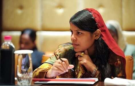 ތަރުތީބު ގެއްލި އަސާސީ ގިޔާމް ތަކުން ދައުލަތް ވަނީ ކައްސާލާފަ: ދިޔާނާ