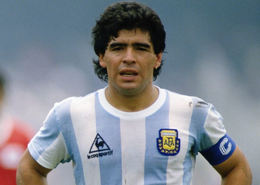 މަރަޑޯނާގެ ވަކިވެ ދިއުން: އިނގިރޭސިންގެ ކިބައިން ބަދަލު ހިފި ތާރީޚީ ގޯލު