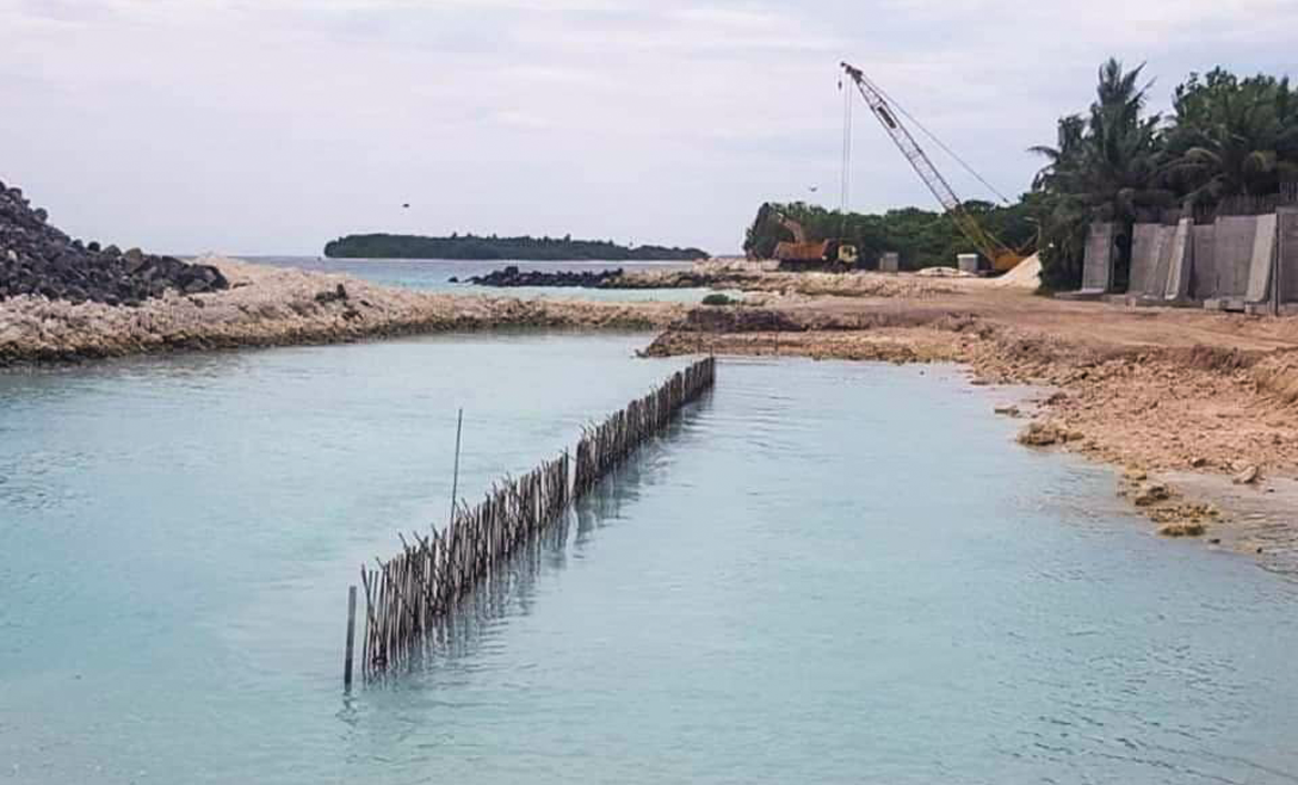 ފަޅު ބޭނުން ނުކުރެވޭ ވަރަށް ތިލަވާ ނެއްލައިދޫގެ ބަދަރުގެ މައްސަލަ ހައްލުކުރުމުގެ މަސައްކަތް ބާރަށް ކުރިއަށް