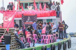 ރައީސް ޔާމީން މިނިވަން ކުރުމަށް ގޮވާލައި ކަނޑުމަތީގައި ކުރާ މުޒާހަރާ