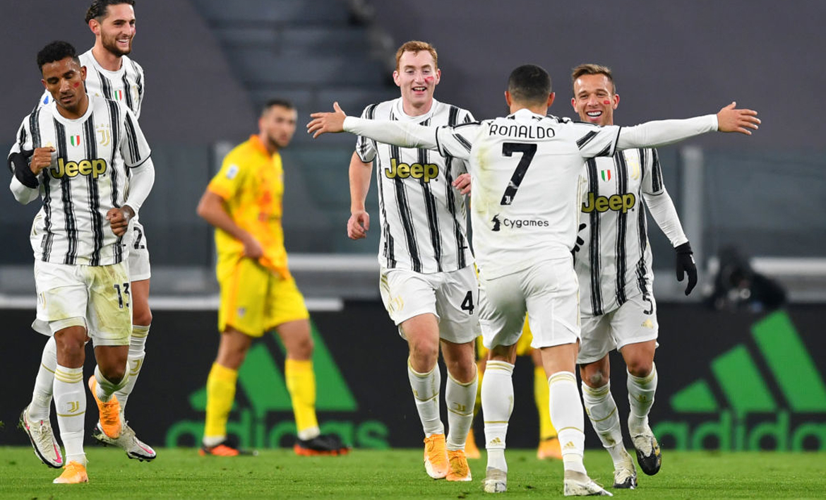 ރޮނާލްޑޯގެ 2 ލަނޑުން ޔުވެންޓަސް ދެ ވަނައަށް