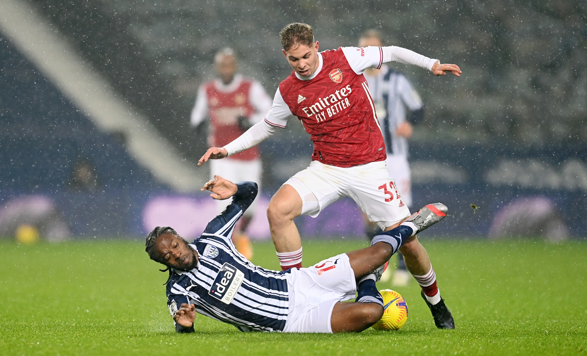 އާސެނަލުން ވިދިވިދިގެން 3 މޮޅު ހޯދައިފި