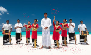 އެންމެ ކުޑަ އުޖޫރައާއެކު ހުރިހާ މުވައްޒަފުންގެ ޖީބު ބަރުވެއްޖެ: ރައީސް