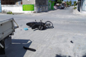 ކުޅުދުއްފުށީގައި ހިނގި އެކްސިޑެންޓެއްގައި ފަރުވާދެމުންދިޔަ ކުއްޖާ ނިޔާވެއްޖެ