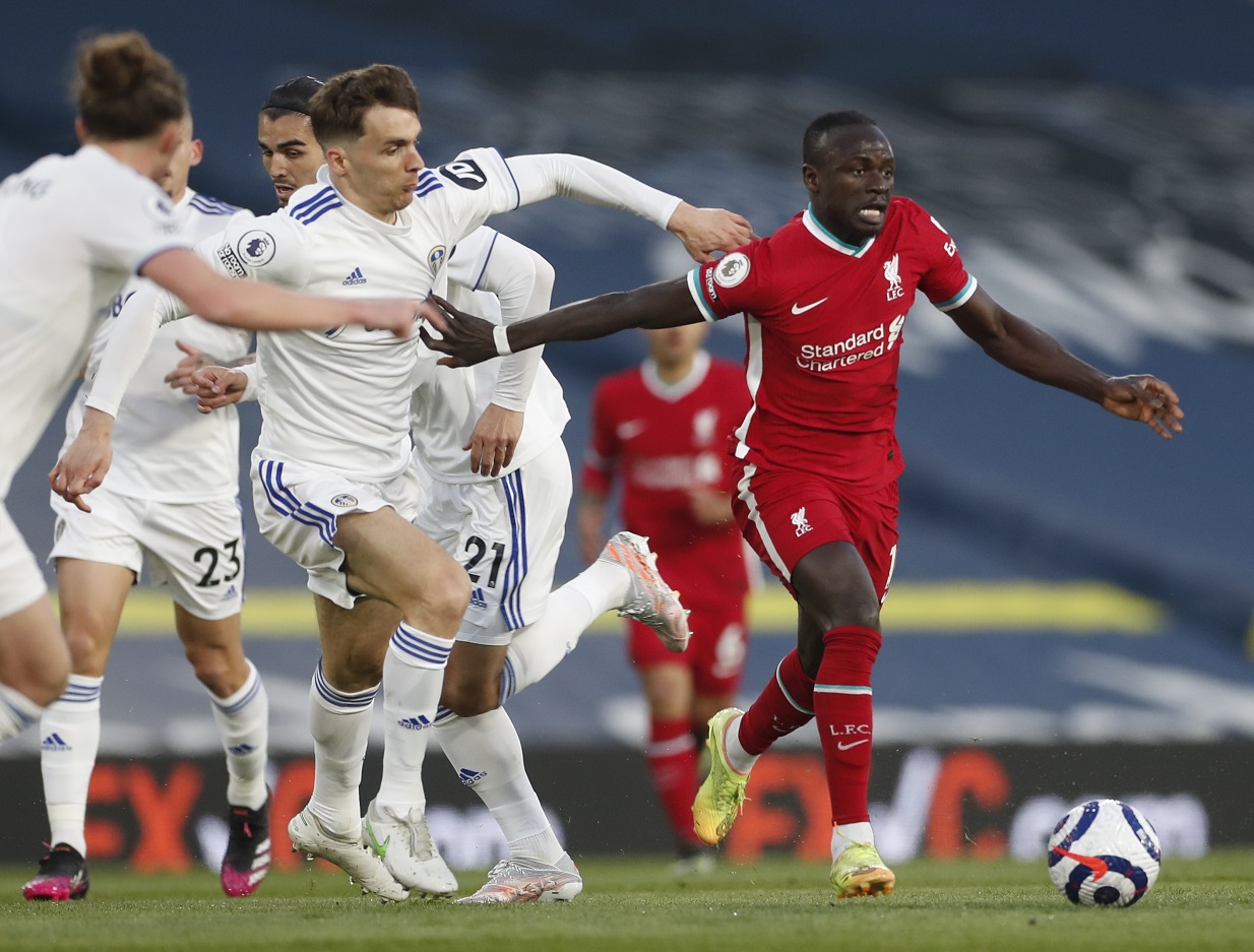 ގަދަ ހަތަރަކަށް އަރަން ލިބުނު ފުރުޞަތު ލިވަޕޫލުން ނަގާލައިފި