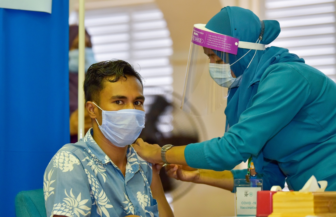 ކޯވިޑް ވެކްސިން ފުރިހަމަ ކުރި މީހުންގެ އަދަދު 2 ލައްކަ އިން މައްޗަށް!