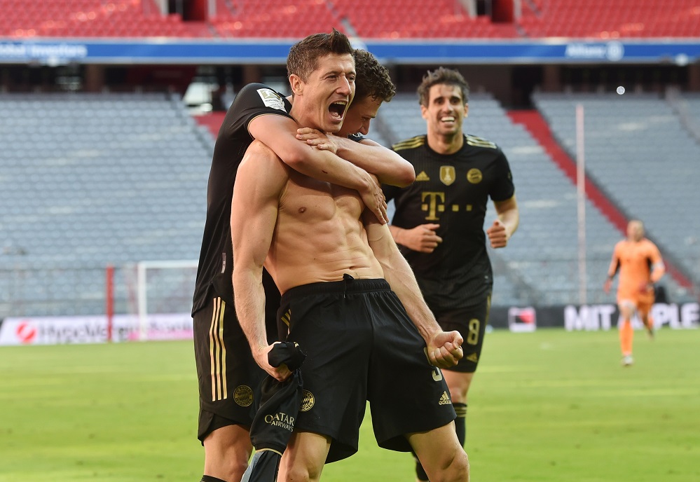 49 އަހަރުވީ ރެކޯޑެއް ލެވަންޑޯސްކީ މުގުރާލައިފި