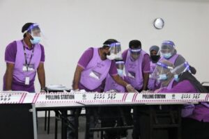 އައްޑޫ ސިޓީ ކައުންސިލަށް ބަދަލު ގެންނަ ވޯޓު ނެގުމަށް ހުށަހަޅުއްވައިފައިވާ ސުވާލުތައް ރައީސްގެ ޤަރާރަކުން އިޞްލާޙު ކޮށްފި