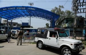 ކަޝްމީރުގައި ހުންނަ އިންޑިއާގެ ވައިގެ ދިފާޢީ މަރުކަޒަކަށް ޑްރޯން ހަމަލާތަކެއް ދީފި