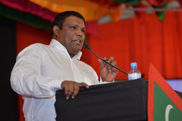 ރައީސްގެ މޫނަށް ކުޅުޖަހަން ގޮވާލި މައްސަލަ ބަލަނީ