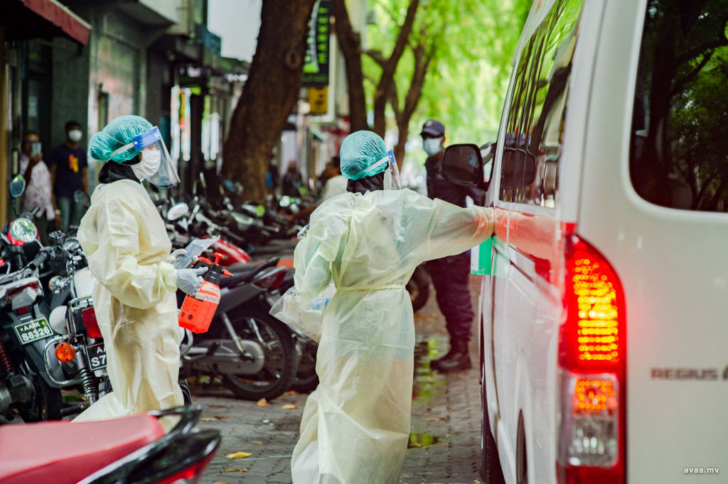 ކޯވިޑަށް ފަރުވާދެމުންދިޔަ އަންހެނަކު ނިޔާވެއްޖެ