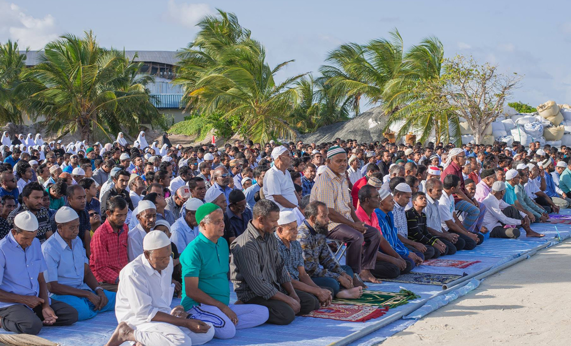 އެމީހުންގެ ވަގުތުންނާއި، މުދަލުންނާއި، އީޖާދުތަކުން، އިސްލާމް ދީނަށް ޤުރްބާންވާން ކެރޭ މީހުންނަށް މިއަދު ވަނީ ބޭނުން ވެފަ: ޢީދު ޚުތުބާ