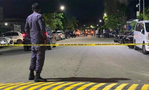 އެކްސިޑެންޓުގައި ހާލު ސީރިއަސްވި ޒުވާނާއަށް ފަރުވާދެނީ އައިސީޔޫގައި