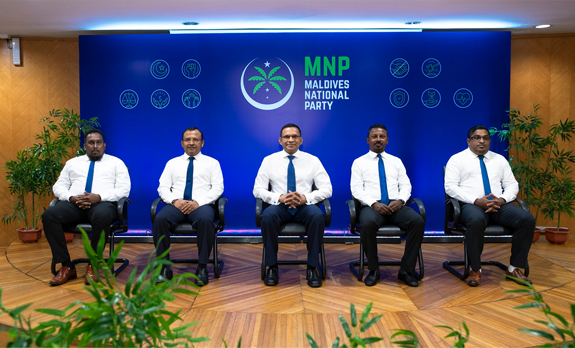 އެމްއެންޕީގެ ސަރުކާރެއްގައި ތަޢުލީމީ ބޭފުޅުންނަށް ޤައުމަށް ޚިދުމަތް ކުރެެއްވުމުގެ ފުރުސަތު ދޭނަން: ރިޔާޒް