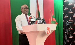 ފުލުހުންނާމެދު އެމްޑީޕީން ގެންގުޅޭ ބަދަލުހިފުމުގެ ރޫހު ހުއްޓަލުމަށް އިދިކޮޅު ގޮވާލައިފި