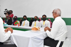 ކުރިއަށްއޮތް 3 އަހަރުގެ ތެރޭގައި ހުރިހާ ރަށެއްގައި ފުލުހުންގެ ޚިދުމަތް ލިބޭނެ: ރައީސް