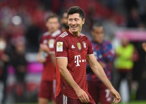 ބަޔާން މިއުނިކުގައި ލެވަންޑޯސްކީ 300 ލަނޑު ހަމަކޮށްފި