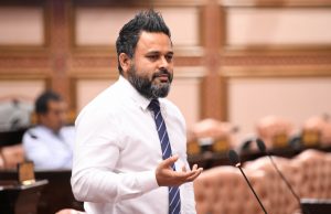 ޝިޔާމްގެ ސުވާލެއް: ބަޖެޓުގެ %30 ހޭދަކޮށްގެން ރައްޔިތުންނަށް ޙައްޤުވަނީ "ބަޅު" ކެރޭނެއްތޯ؟