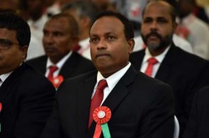 ޖޭޕީގެ ޑެޕިއުޓީ ލީޑަރުގެ މަޤާމުންނާއި، މެމްބަރުކަމުން ފަޔާޒު ވަކިވެއްޖެ