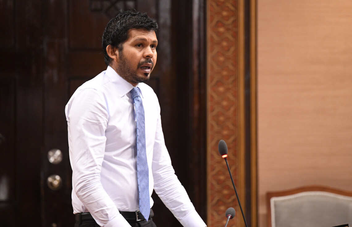 ލާމަރުކަޒީ ޤާނޫނުގެ ބާރު ކެނޑޭގޮތަށް، އިސްލާހު ހުށަހެޅުމަކީ މޮހޮނަށް އޮޑިދިނުން: ވައްޑެ