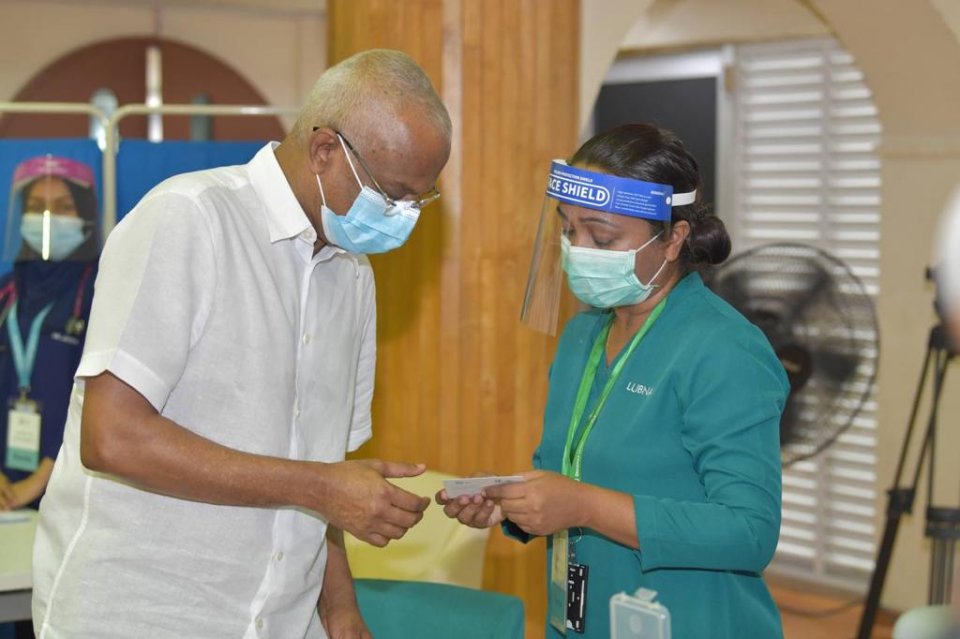 ޑޮކްޓަރުންގެ ކަންބޮޑުވުންތަކަށް ޙައްލު ހޯއްދަވައިދެއްވާނެކަމުގެ ޔަޤީންކަން ރައީސް ދެއްވައިފި