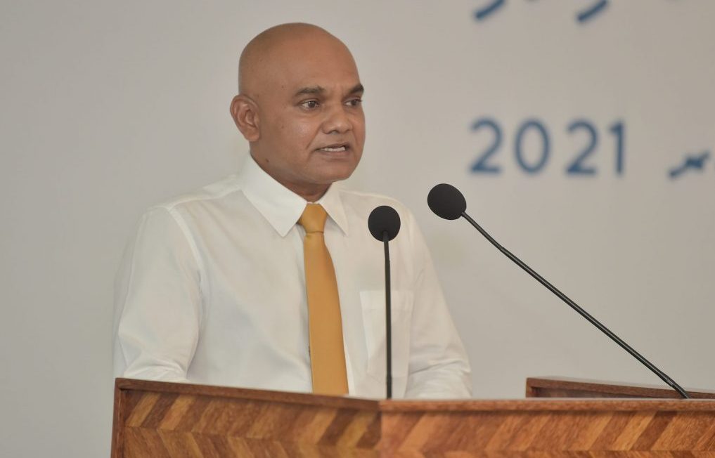 ދައްކާ ވާހަކަތަކަށް ބެލުމެނެތް، އެއާޕޯޓް އެޅުމަށް އިންޗިއެއްވެސް ފަހަތަކަށް ނުޖެހޭނަން: ބިގޭ