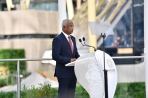 ގޮންޖެހުންތަކުން އަރައިގަތުމުގައި، ވާހަކަތަކަށްވުރެ ޢަމަލު ގިނަކުރަންޖެހޭ: ރައީސް