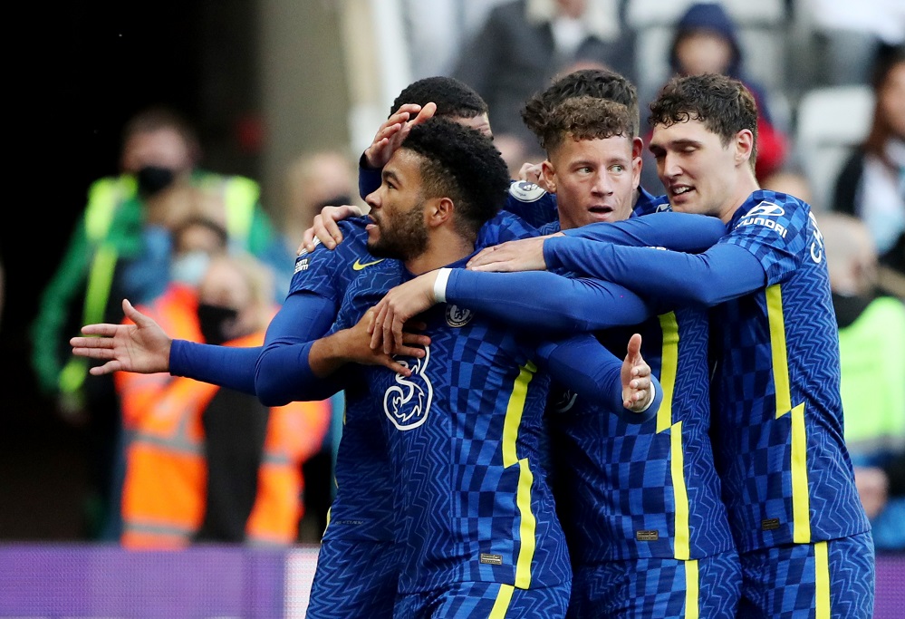 ޗެލްސީ މޮޅުވިއިރު، ކްރިސްޓަލް ޕެލެސް އަތުން ސިޓީ ބަލިވެއްޖެ