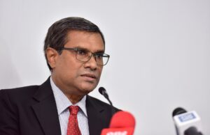 އުއްތަމަ ފަނޑިޔާރު މުއުތަސިމް ރިޓަޔާކުރައްވައިފި