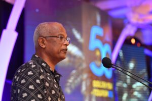 ސަރުކާރުގެ ސިޔާސަތަކީ މުޅި ރާއްޖެއަށް ފަތުރުވެރިކަން ފަތުރައިލުން: ރައީސް