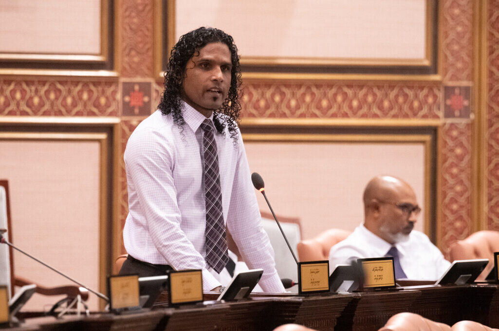 ރިޕޯޓެއް ނެރުމުން މިސަރުކާރުން އޮޑިޓަރ ޖެނެރަލް ވަކި ނުކުރާނެ: ޔައުޤޫބު