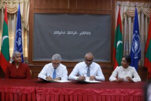 އައިލެންޑް އޭވިއޭޝަނާއި އެމްއެންޔޫ ގުޅިގެން ފްލައިން ސްކޫލެއް ހިންގަނީ