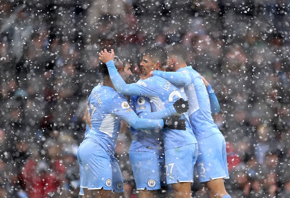 ވެސްޓް ހޭމް ބަލިކޮށް މެންޗެސްޓަރ ސިޓީ ދެ ވަނައަށް