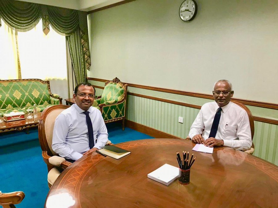 ތ.އަތޮޅު ހުރިހާ ރަށެއްގައި ސޯލަރ ހަރުކުރުން، ޢަބްދުﷲ ރިޔާޒްގެ ޝުކުރު ސަރުކާރަށް!