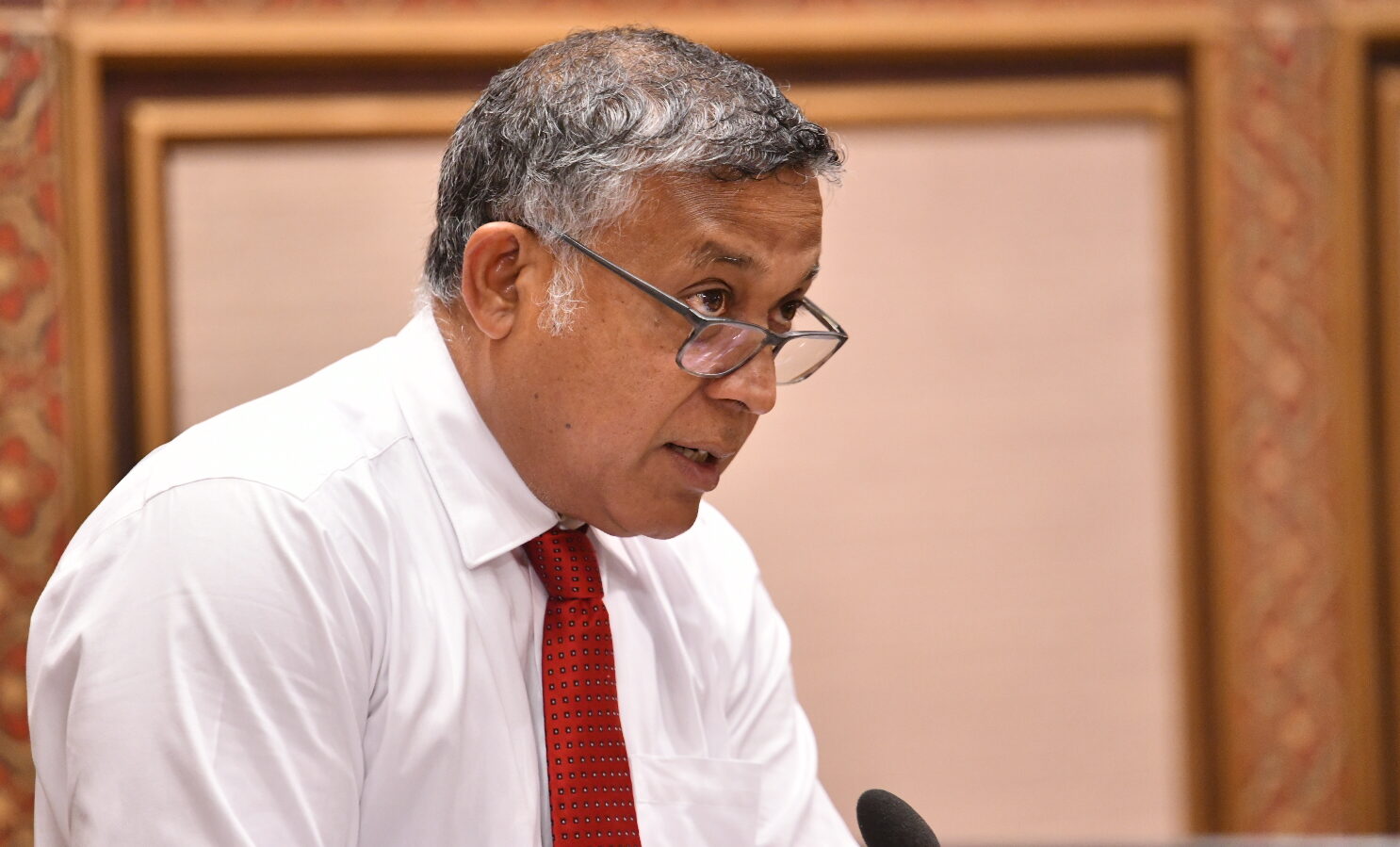 "އާންމުންނަށް އެކަނި ނިންމޭނެ ކަމެއްނަމަ، އަސްލަމް އޮފީހުންނެރެ ބޭރުކޮށްލީސް"