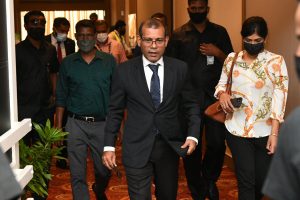 ހަމަލާގައި ރޭވިރޭވުން ފޮރުވަން ސަރުކާރުން މަސައްކަތްކުރާކަމަށް ނަޝީދު ގަންދީ ހުވާކޮށްފި!