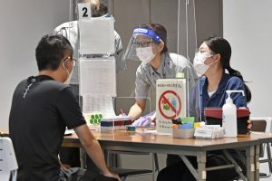 ޖަޕާނަށް އެތެރެވުމުގެ ހުއްދަދޭ މީހުންގެ އަދަދު ދުވާލަކަށް 3،500 އިން 5،000އަށް އިތުރުކުރަން ނިންމައިފި