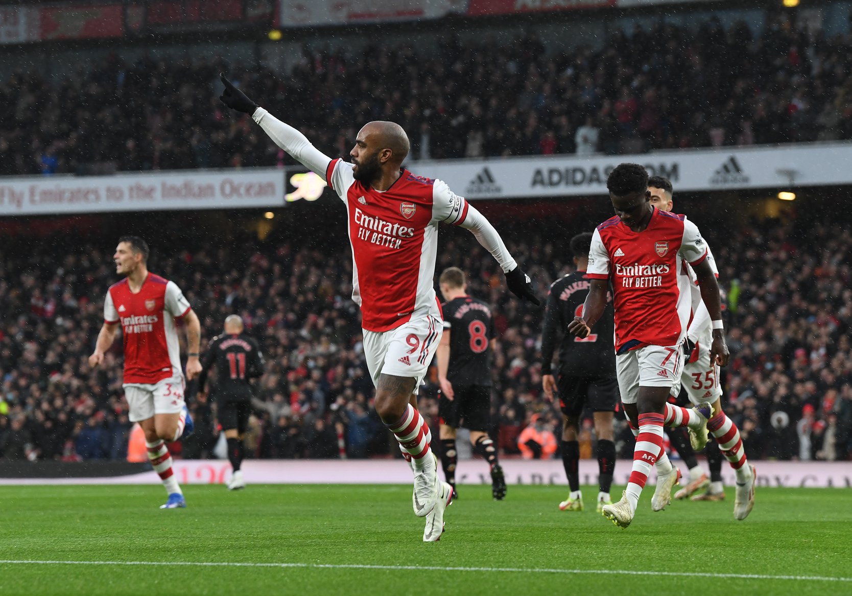 ޓޮޓެންހަމް – އާސެނަލް މެޗު ފަސްކޮށްފި