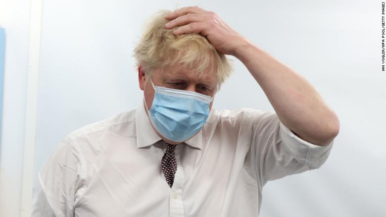 އިތުބާރު އޮތްތޯ ބެލުމަށް ނެގުނު ވޯޓުން އިނގިރޭސި ބޮޑުވަޒީރު ސަލާމަތް ވެއްޖެ