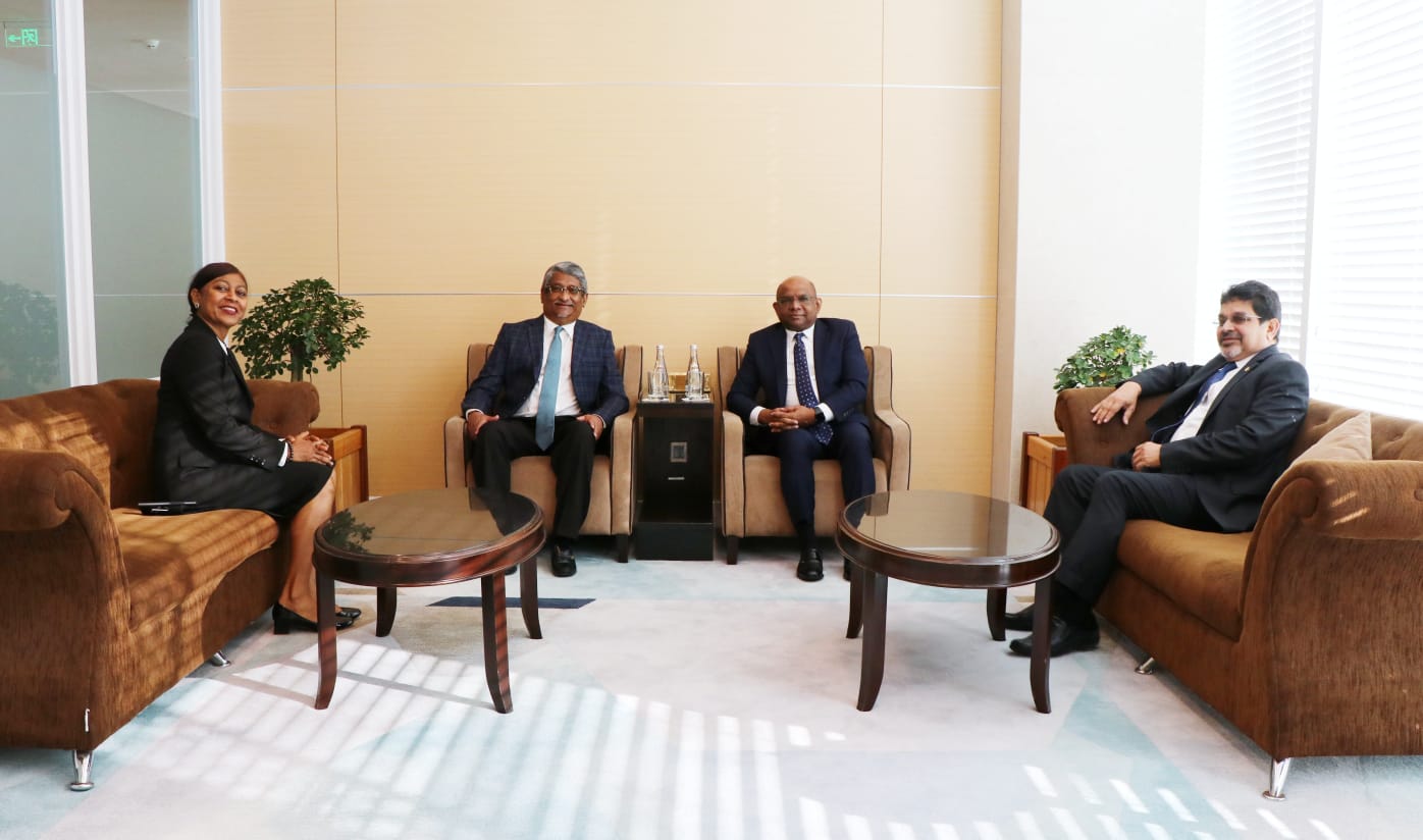 ޗައިނާގެ ފޮރިން މިނިސްޓަރަށް މަރުހާބާ ވިދާޅުވުމަށް ޝާހިދު ރާއްޖެ ވަޑައިގެންފި